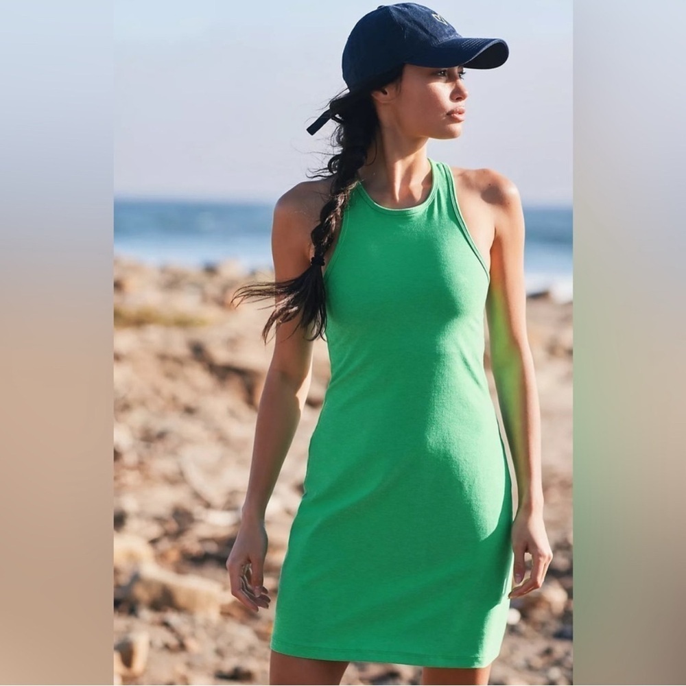 NWT Beyond Yoga Under Lock and Key Dress Green Honeydew Pop Heather Size M